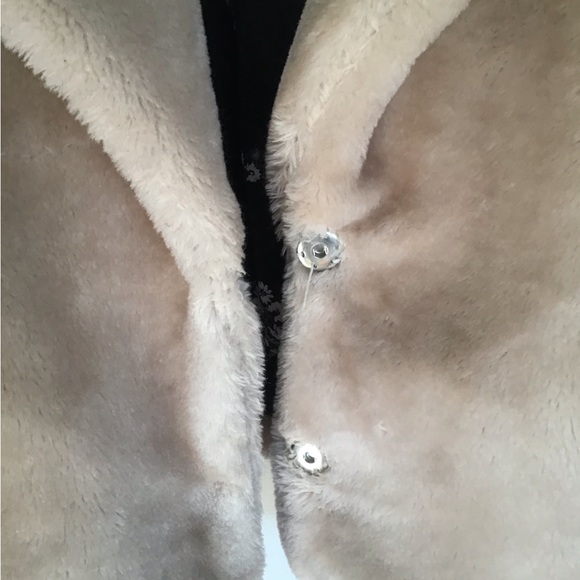 Cream Who What Wear Teddy/faux fur jacket Sz 1x - Picture 4 of 6